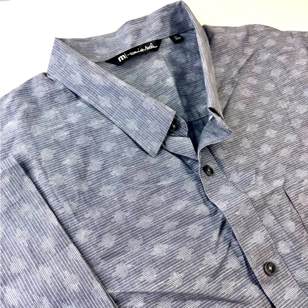 Travis Mathew Grey Patterned Button Down Short Sl… - image 1